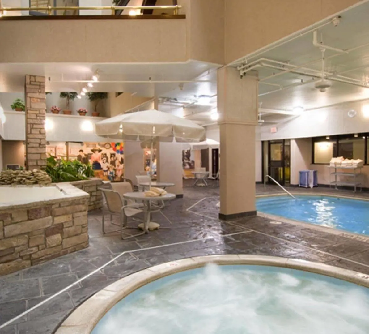 Drury Inn And Suites St Louis Union Station Saint Louis Hotel